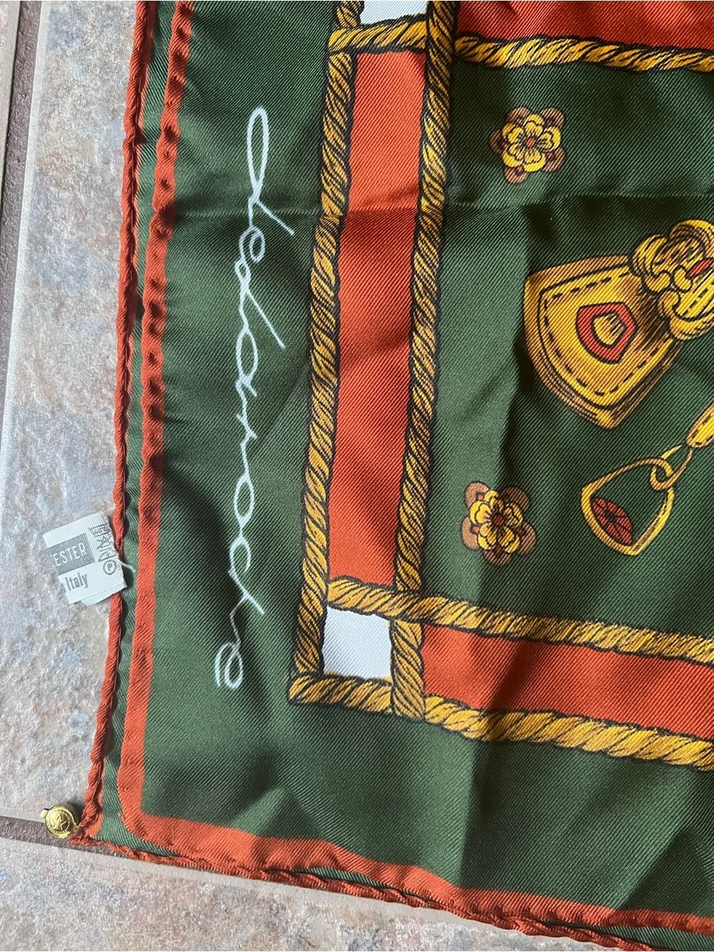 Vintage italiana Green & Gold Equestrian Print Silk Scarf